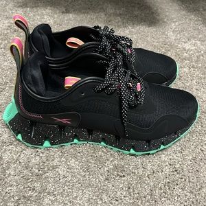Reebok Zig Dynamic Adventure Women’s Size 9.5